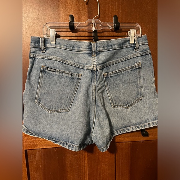 🍉SALE 50%🍉 Vintage 90s Jordache Button Fly Shorts - Picture 8 of 13